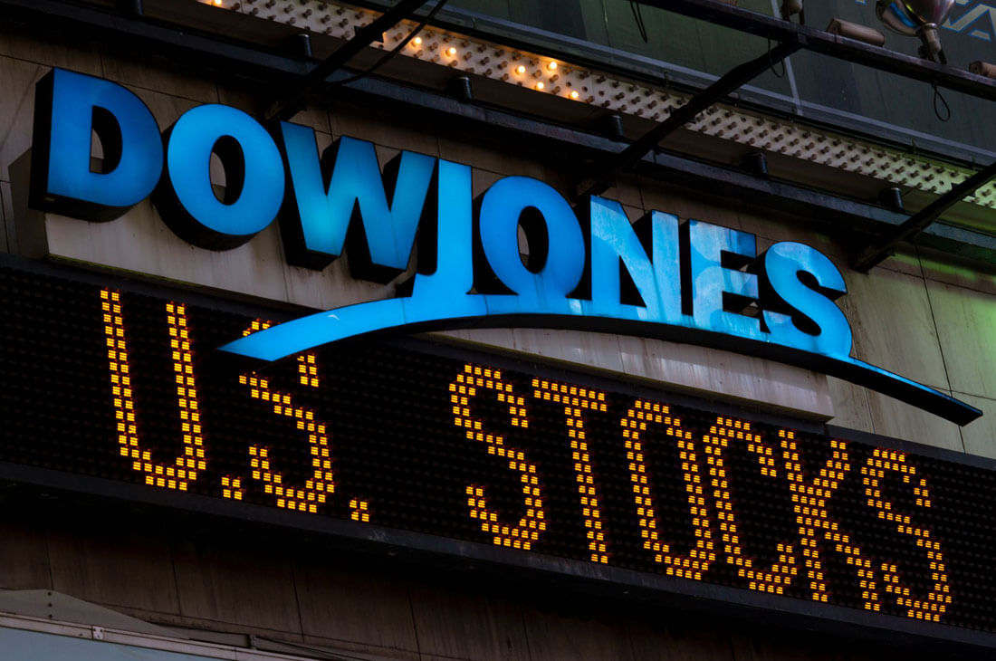 Stocks Market Updates: Dow Jones ends with 400 points lower