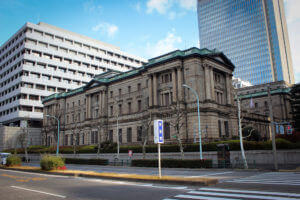 BOJ Policy Maker Highlights Cost of Huge Asset Buying