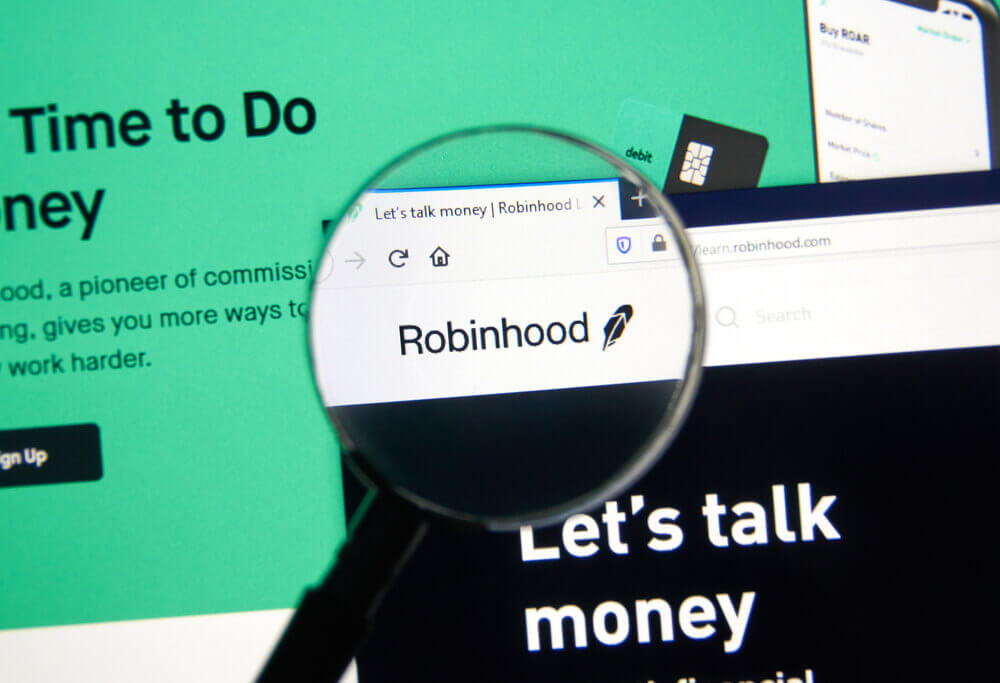 robinhood on a search bar and magnifying glass