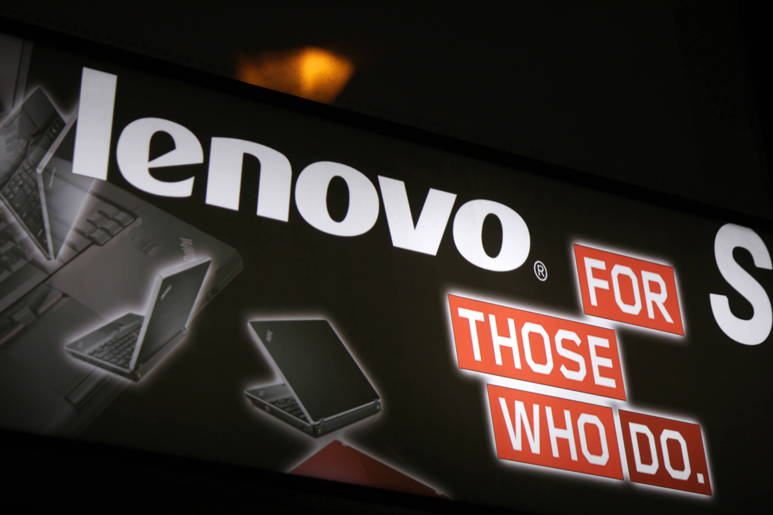 Lenovo annonce une baisse de 24% de son chiffre d’affaires en raison d’une demande d’ordinateurs plus faible