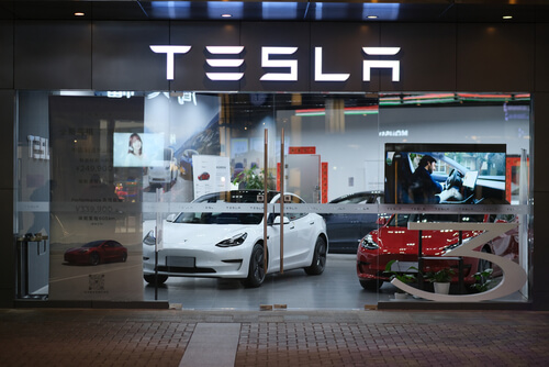 Le cours de l’action Tesla a augmenté malgré la faiblesse attendue des livraisons de VE